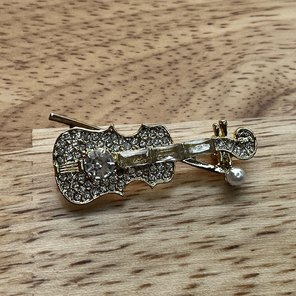 Violin Brooch with Pearl Accent